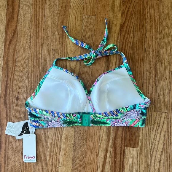 Women’s Wireless Triangle Bikini Top 34C - Picture 3 of 5